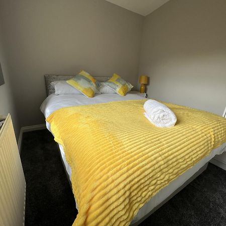 Alexander Road Villa Glenrothes Exterior photo